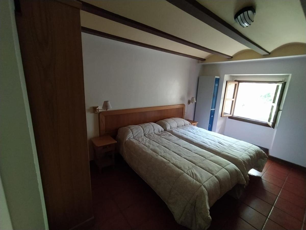 Albergue De Nuestra Senora Carrasquedo グラニョーン エクステリア 写真