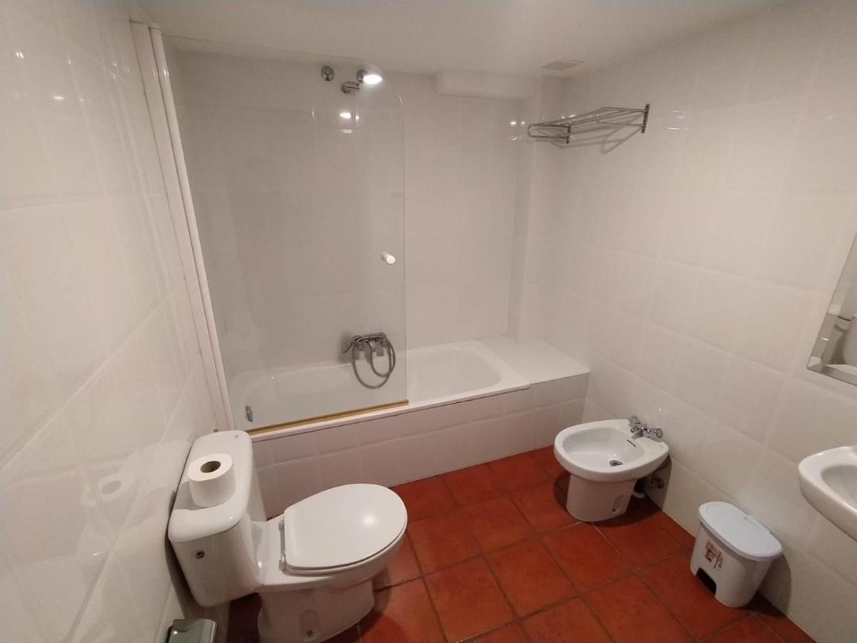 Albergue De Nuestra Senora Carrasquedo グラニョーン エクステリア 写真